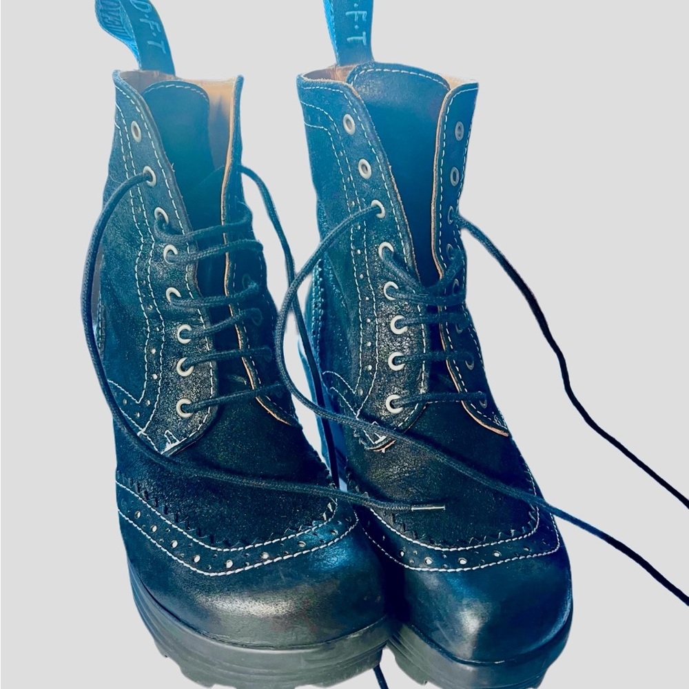 Flyevog Bebop Lace-Up Brogue Boot